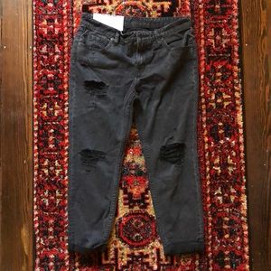 BDG slim BF low rise jeans 🖤 28W